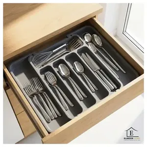 Organizator extensibil pentru tacâmuri